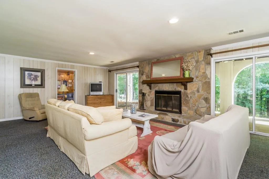 30 Serendipity Way, Sandy Springs, Georgia 30350, 5 Bedrooms Bedrooms, ,3 BathroomsBathrooms,Residential,Sold,30 Serendipity Way,6599147
