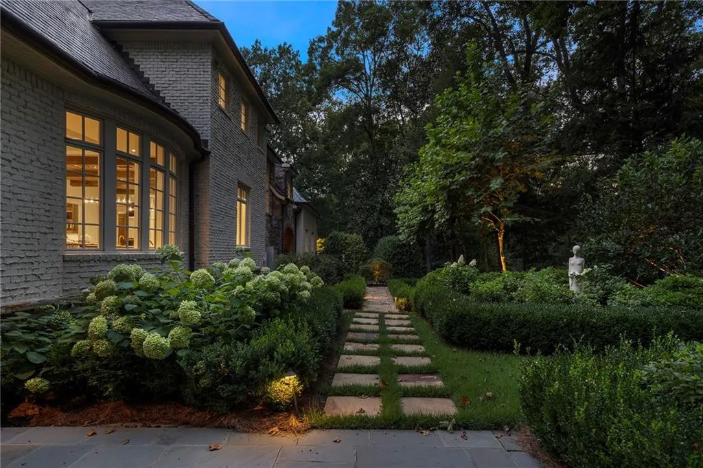 4345 Mount Paran Parkway Nw, Atlanta, Georgia 30327, 7 Bedrooms Bedrooms, ,7 BathroomsBathrooms,Residential,For Sale,4345 Mount Paran Parkway Nw,7502173