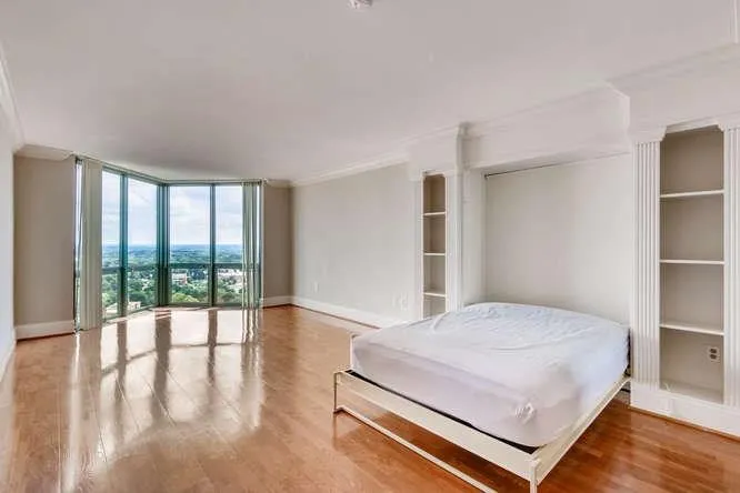 2870 Pharr Court S Unit 2703, Atlanta, Georgia 30305, 1 Bedroom Bedrooms, ,1 BathroomBathrooms,Residential,Sold,2870 Pharr Court S Unit 2703,6071560