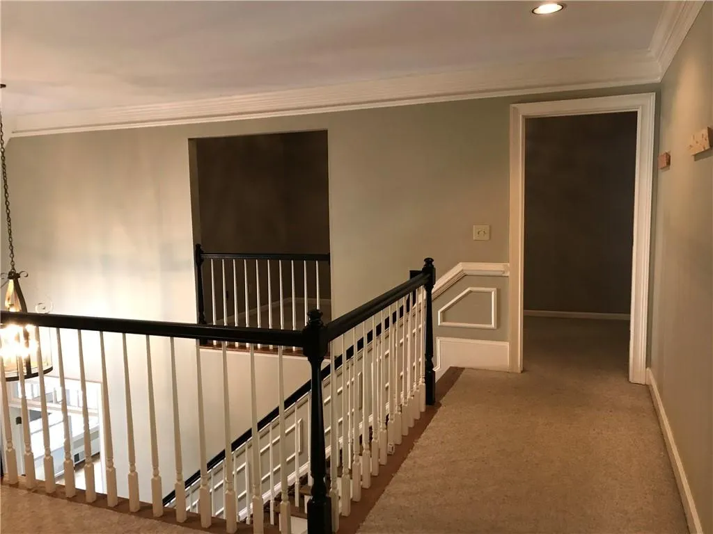 5120 Falcon Chase Lane, Sandy Springs, Georgia 30342, 3 Bedrooms Bedrooms, ,3 BathroomsBathrooms,Residential,Sold,5120 Falcon Chase Lane,6685362