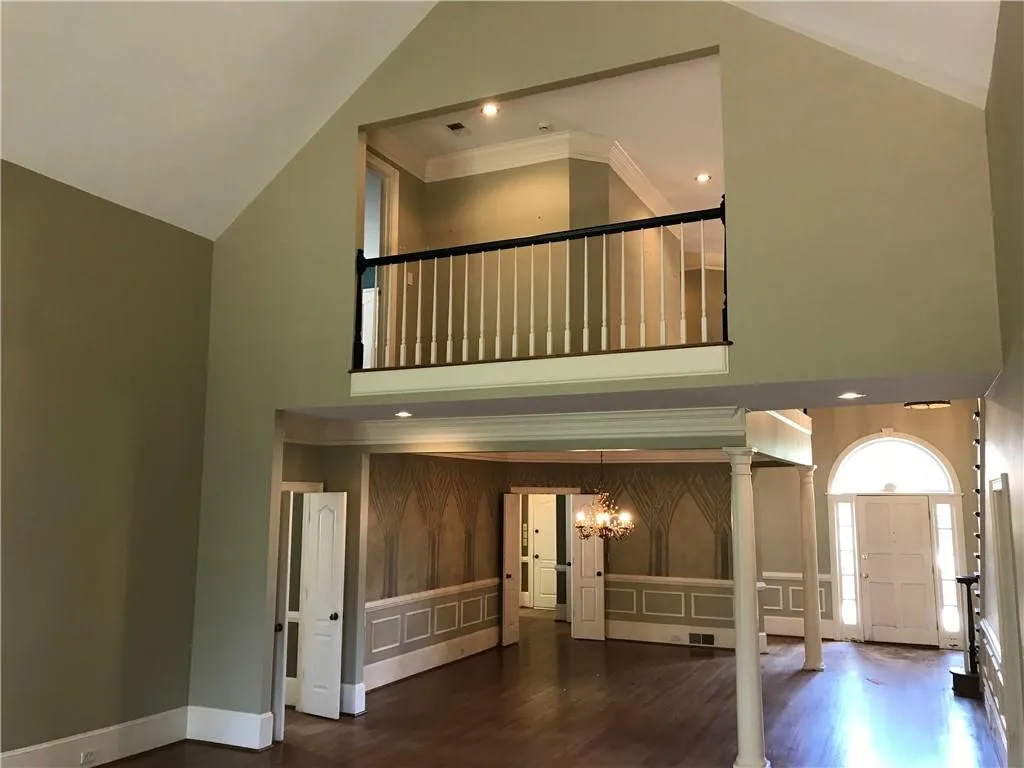 5120 Falcon Chase Lane, Sandy Springs, Georgia 30342, 3 Bedrooms Bedrooms, ,3 BathroomsBathrooms,Residential,Sold,5120 Falcon Chase Lane,6685362