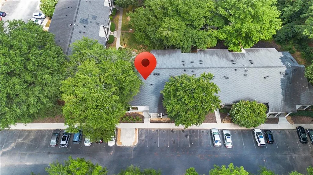 1150 Collier Road Nw Unit 10l, Atlanta, Georgia 30318, 1 Bedroom Bedrooms, ,1 BathroomBathrooms,Residential,For Sale,1150 Collier Road Nw Unit 10l,7595027