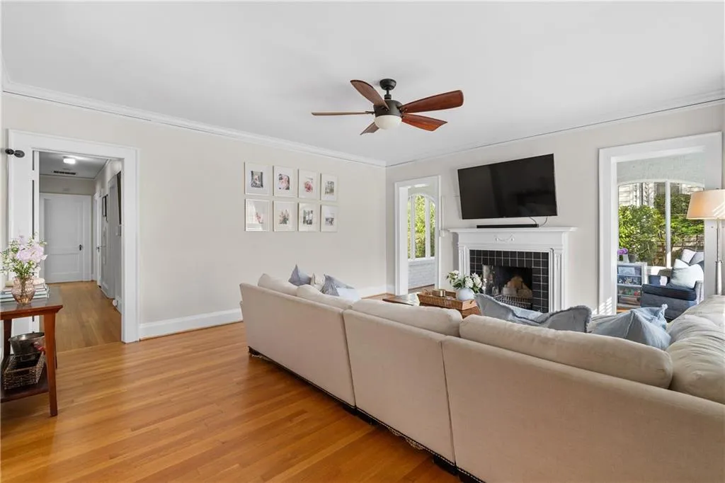 170 E Wesley Road Ne, Atlanta, Georgia 30305, 3 Bedrooms Bedrooms, 0 ,3 BathroomsBathrooms,Residential,Sold,170 E Wesley Road Ne,7724830