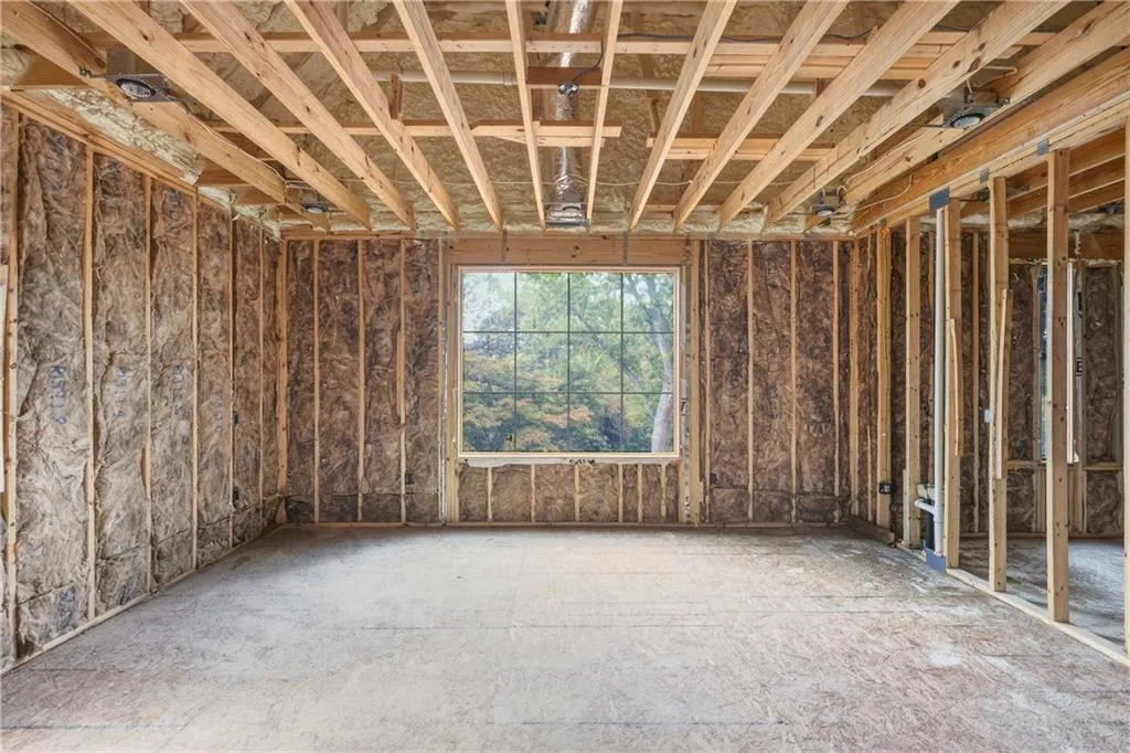 6315 N Hampton Drive, Atlanta, Georgia 30328, 6 Bedrooms Bedrooms, ,6 BathroomsBathrooms,Residential,For Sale,6315 N Hampton Drive,7663703