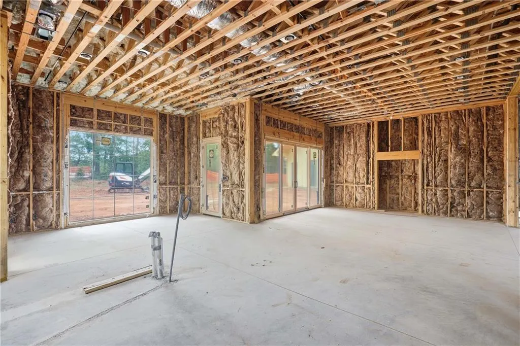 6315 N Hampton Drive, Atlanta, Georgia 30328, 6 Bedrooms Bedrooms, ,6 BathroomsBathrooms,Residential,For Sale,6315 N Hampton Drive,7663703
