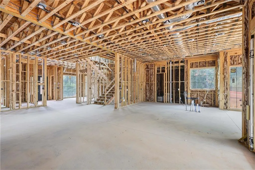 6315 N Hampton Drive, Atlanta, Georgia 30328, 6 Bedrooms Bedrooms, ,6 BathroomsBathrooms,Residential,For Sale,6315 N Hampton Drive,7663703