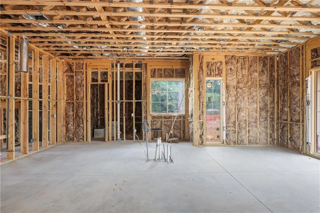 6315 N Hampton Drive, Atlanta, Georgia 30328, 6 Bedrooms Bedrooms, ,6 BathroomsBathrooms,Residential,For Sale,6315 N Hampton Drive,7663703