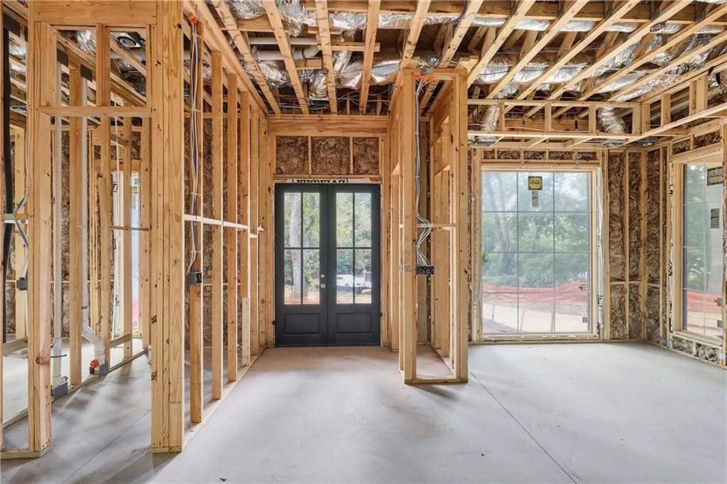 6315 N Hampton Drive, Atlanta, Georgia 30328, 6 Bedrooms Bedrooms, ,6 BathroomsBathrooms,Residential,For Sale,6315 N Hampton Drive,7663703