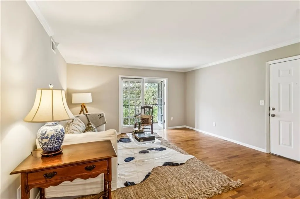 1150 Collier Road Nw Unit J11, Atlanta, Georgia 30318, 2 Bedrooms Bedrooms, 0 ,2 BathroomsBathrooms,Residential,For Sale,1150 Collier Road Nw Unit J11,7738332