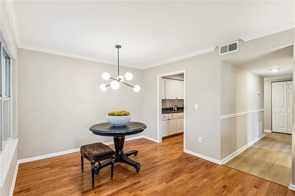 1150 Collier Road Nw Unit J11, Atlanta, Georgia 30318, 2 Bedrooms Bedrooms, 0 ,2 BathroomsBathrooms,Residential,For Sale,1150 Collier Road Nw Unit J11,7738332