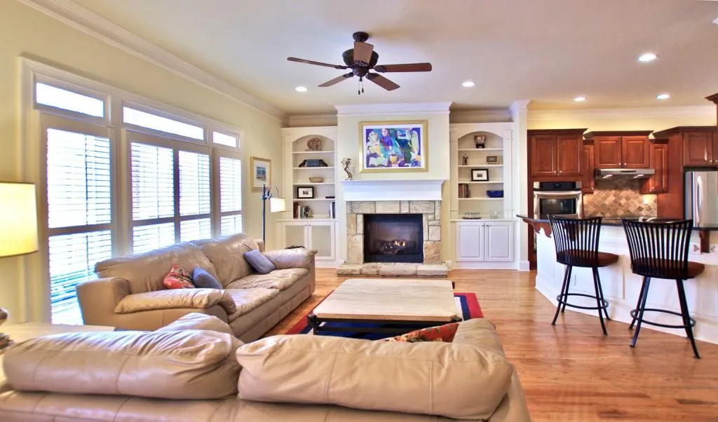 1015 Manorwood Court, Sandy Springs, Georgia 30328, 4 Bedrooms Bedrooms, ,3 BathroomsBathrooms,Residential,Sold,1015 Manorwood Court,5771082