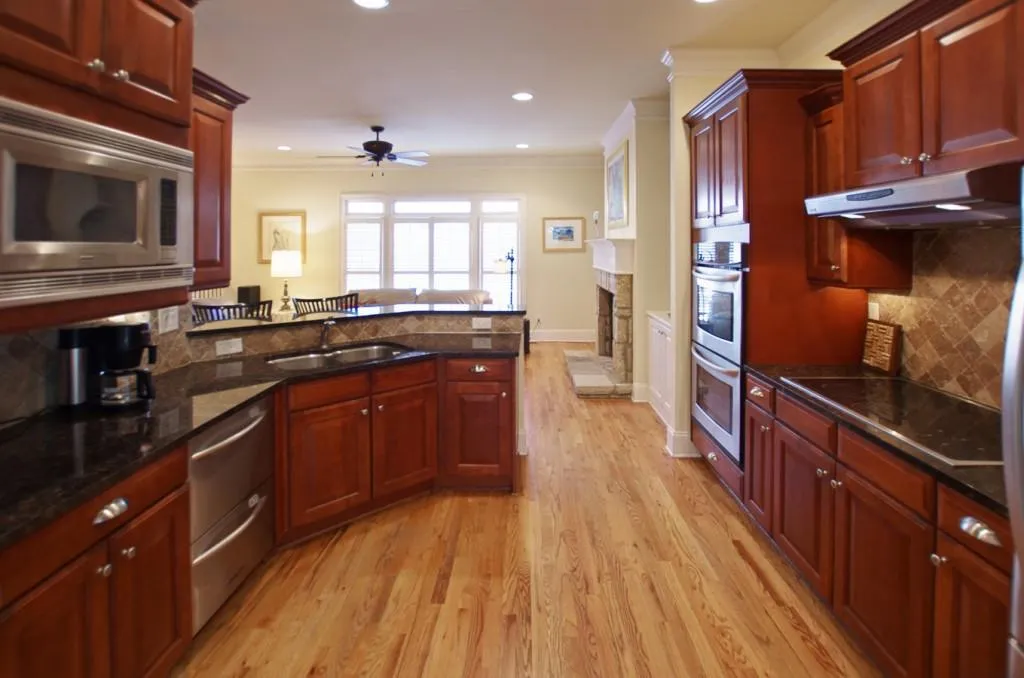 1015 Manorwood Court, Sandy Springs, Georgia 30328, 4 Bedrooms Bedrooms, ,3 BathroomsBathrooms,Residential,Sold,1015 Manorwood Court,5771082
