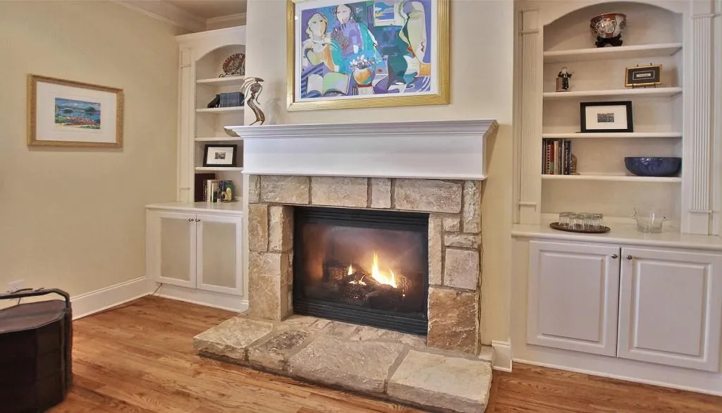 1015 Manorwood Court, Sandy Springs, Georgia 30328, 4 Bedrooms Bedrooms, ,3 BathroomsBathrooms,Residential,Sold,1015 Manorwood Court,5771082