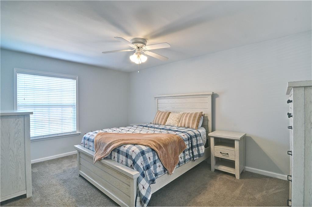 1607 Brighton Point Unit 1607, Sandy Springs, Georgia 30328, 3 Bedrooms Bedrooms, ,2 BathroomsBathrooms,Residential,Sold,1607 Brighton Point Unit 1607,7333402