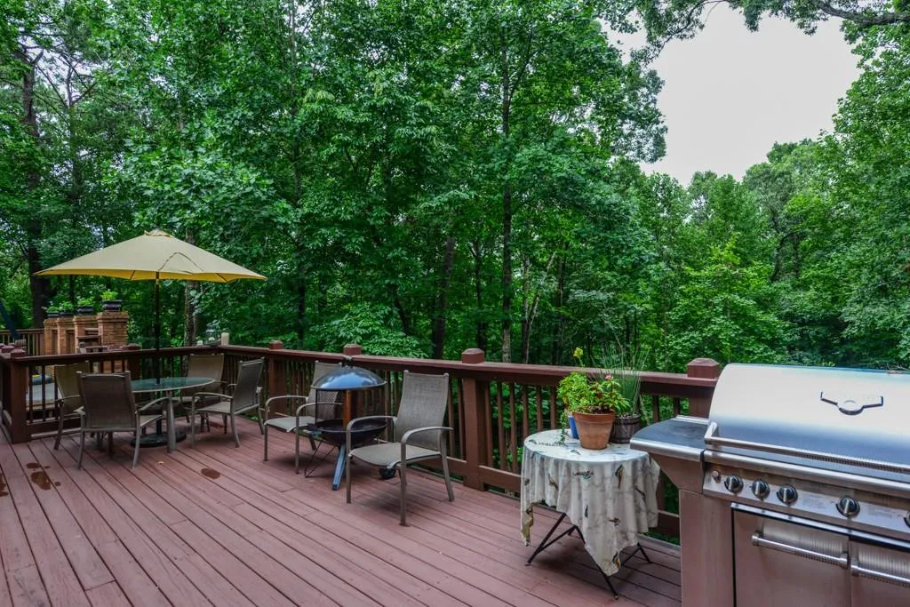 5240 Woodridge Forest Trail Nw, Sandy Springs, Georgia 30327, 5 Bedrooms Bedrooms, ,6 BathroomsBathrooms,Residential,Sold,5240 Woodridge Forest Trail Nw,5901019