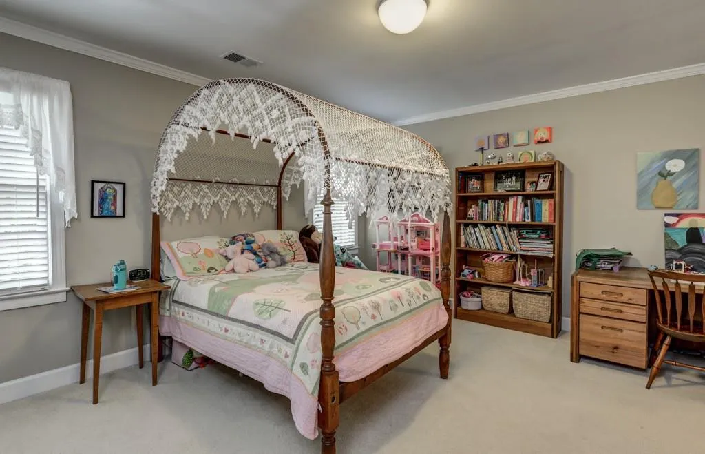 5240 Woodridge Forest Trail Nw, Sandy Springs, Georgia 30327, 5 Bedrooms Bedrooms, ,6 BathroomsBathrooms,Residential,Sold,5240 Woodridge Forest Trail Nw,5901019