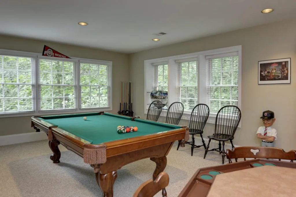 5240 Woodridge Forest Trail Nw, Sandy Springs, Georgia 30327, 5 Bedrooms Bedrooms, ,6 BathroomsBathrooms,Residential,Sold,5240 Woodridge Forest Trail Nw,5901019