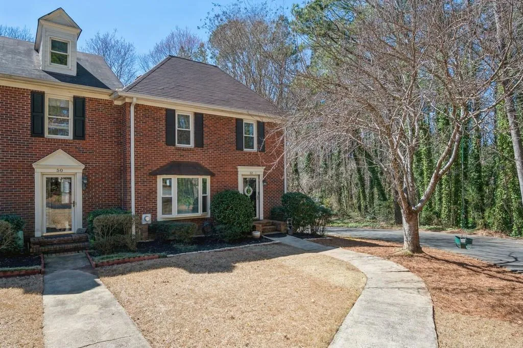 52 Huntington Place Drive, Sandy Springs, Georgia 30350, 3 Bedrooms Bedrooms, ,2 BathroomsBathrooms,Residential,Sold,52 Huntington Place Drive,6848166