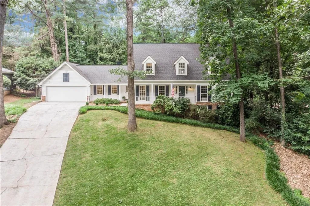 6840 Wright Road, Sandy Springs, Georgia 30328, 4 Bedrooms Bedrooms, ,3 BathroomsBathrooms,Residential,Sold,6840 Wright Road,6576622