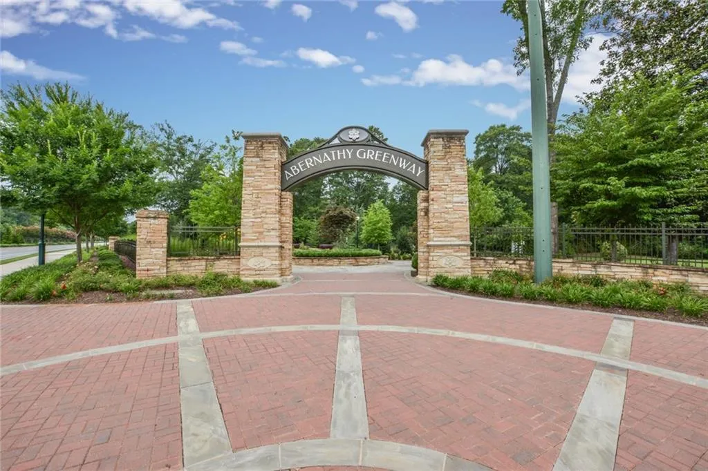 6840 Wright Road, Sandy Springs, Georgia 30328, 4 Bedrooms Bedrooms, ,3 BathroomsBathrooms,Residential,Sold,6840 Wright Road,6576622