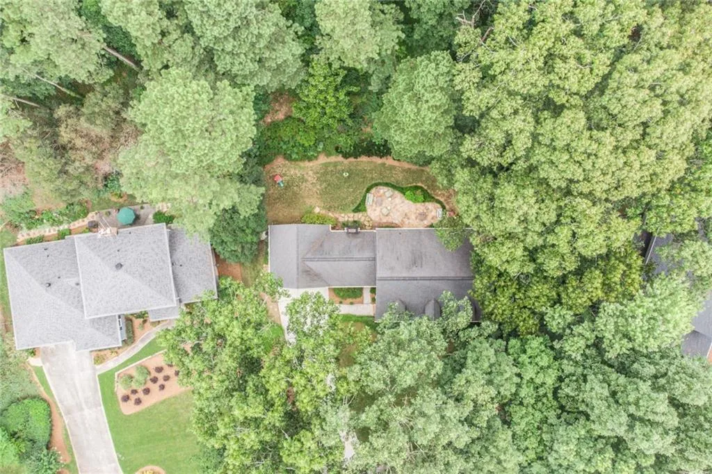 6840 Wright Road, Sandy Springs, Georgia 30328, 4 Bedrooms Bedrooms, ,3 BathroomsBathrooms,Residential,Sold,6840 Wright Road,6576622