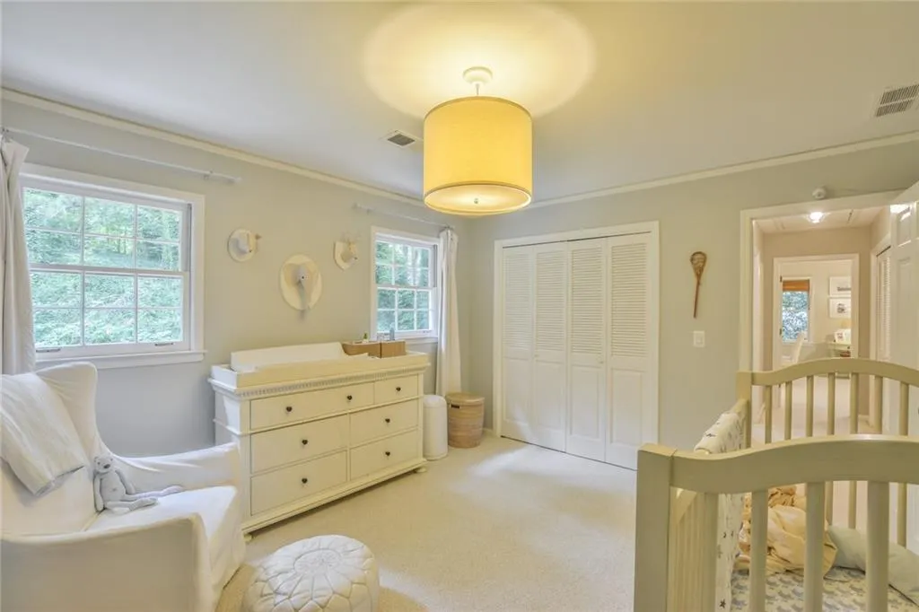 6840 Wright Road, Sandy Springs, Georgia 30328, 4 Bedrooms Bedrooms, ,3 BathroomsBathrooms,Residential,Sold,6840 Wright Road,6576622