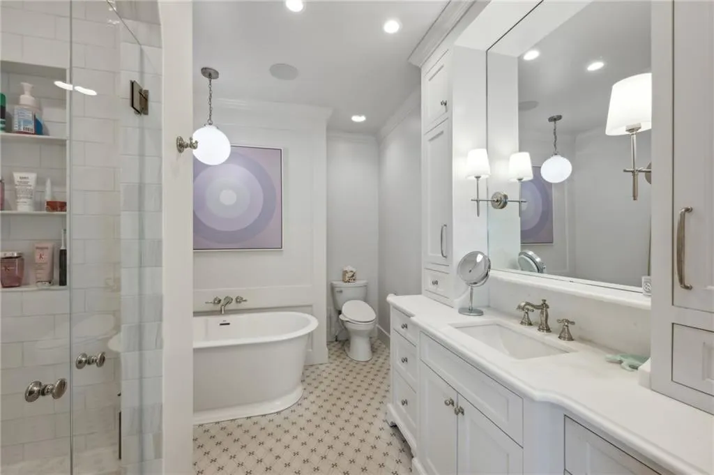 515 Pine Forest Road, Atlanta, Georgia 30342, 4 Bedrooms Bedrooms, ,3 BathroomsBathrooms,Residential,For Sale,515 Pine Forest Road,7626703