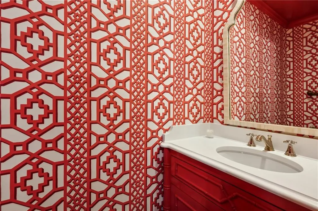 powder room