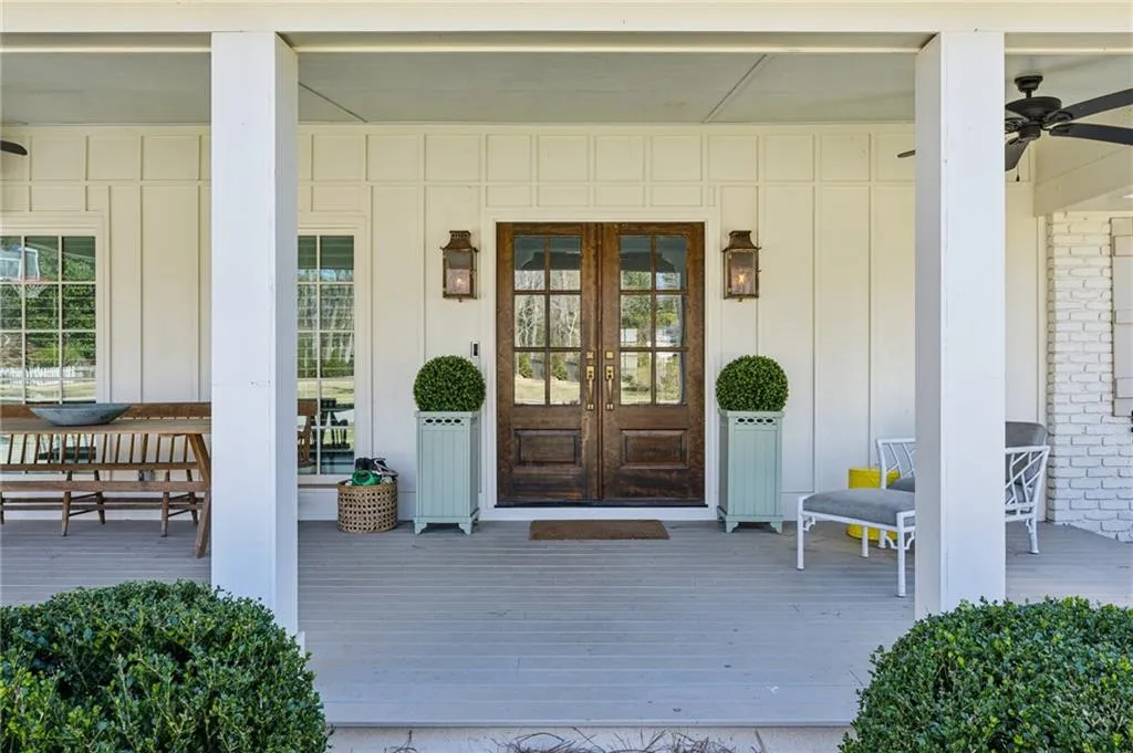 515 Pine Forest Road, Atlanta, Georgia 30342, 4 Bedrooms Bedrooms, ,3 BathroomsBathrooms,Residential,For Sale,515 Pine Forest Road,7626703
