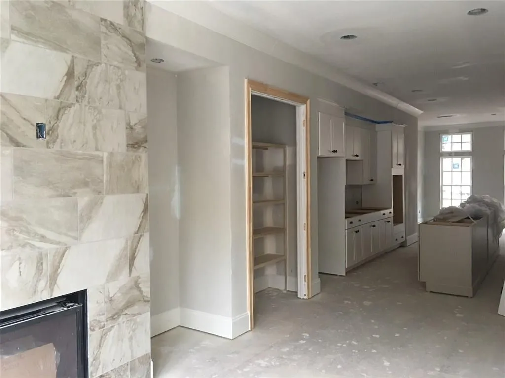 6604 Cadence Boulevard Unit 103, Sandy Springs, Georgia 30328, 3 Bedrooms Bedrooms, ,3 BathroomsBathrooms,Residential,Sold,6604 Cadence Boulevard Unit 103,6096358