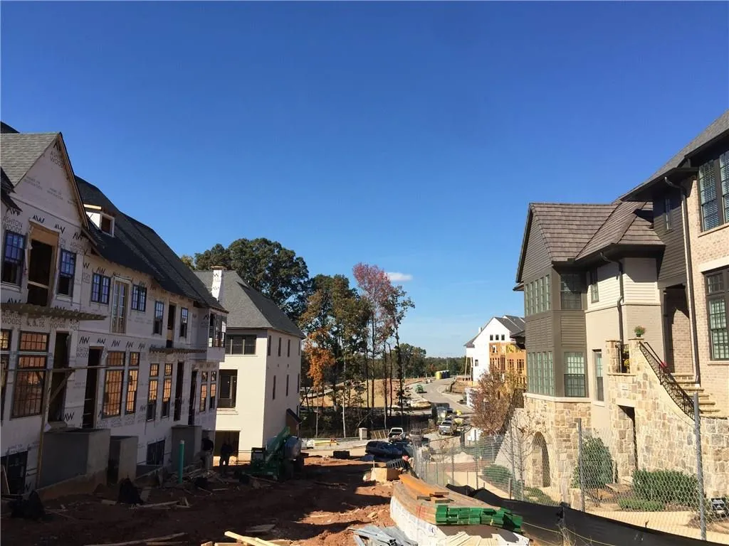 6604 Cadence Boulevard Unit 103, Sandy Springs, Georgia 30328, 3 Bedrooms Bedrooms, ,3 BathroomsBathrooms,Residential,Sold,6604 Cadence Boulevard Unit 103,6096358