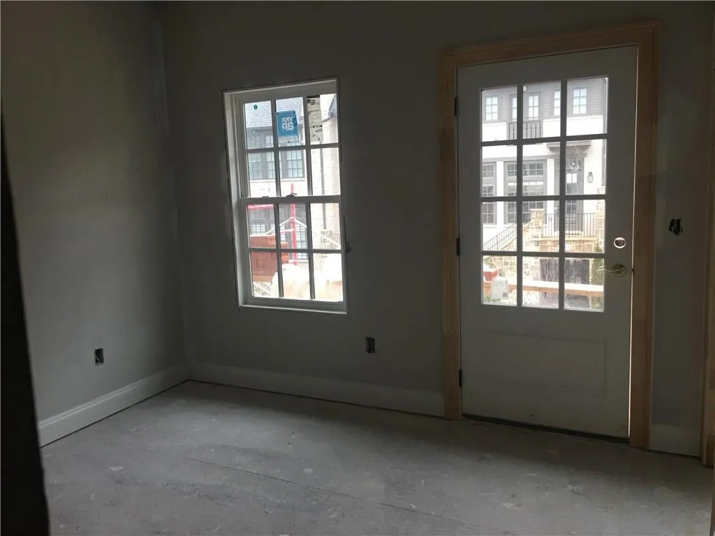 6604 Cadence Boulevard Unit 103, Sandy Springs, Georgia 30328, 3 Bedrooms Bedrooms, ,3 BathroomsBathrooms,Residential,Sold,6604 Cadence Boulevard Unit 103,6096358