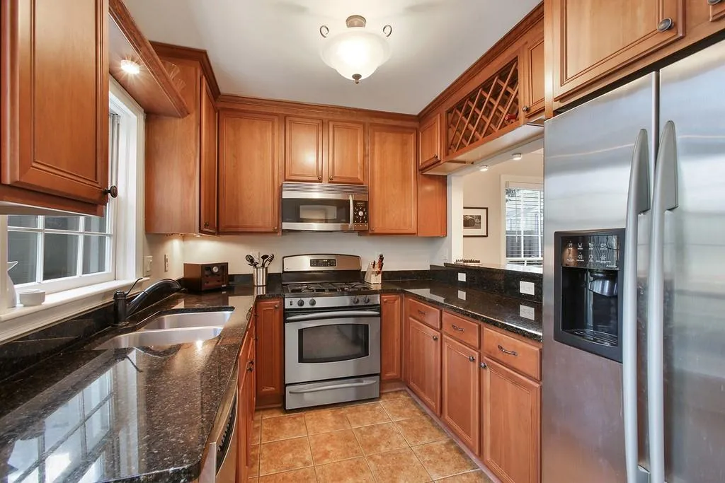 56 Mount Vernon Circle, Atlanta, Georgia 30338, 2 Bedrooms Bedrooms, ,2 BathroomsBathrooms,Residential,Sold,56 Mount Vernon Circle,6528302