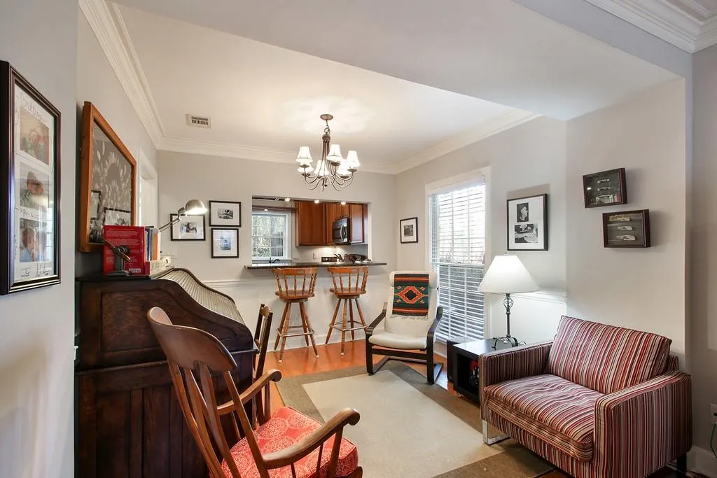 56 Mount Vernon Circle, Atlanta, Georgia 30338, 2 Bedrooms Bedrooms, ,2 BathroomsBathrooms,Residential,Sold,56 Mount Vernon Circle,6528302