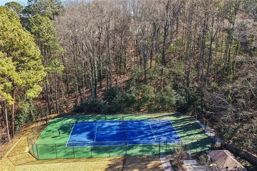 3115 Seven Pines Court Unit 207, Atlanta, Georgia 30339, 1 Bedroom Bedrooms, 0 ,1 BathroomBathrooms,Residential,For Sale,3115 Seven Pines Court Unit 207,7805336