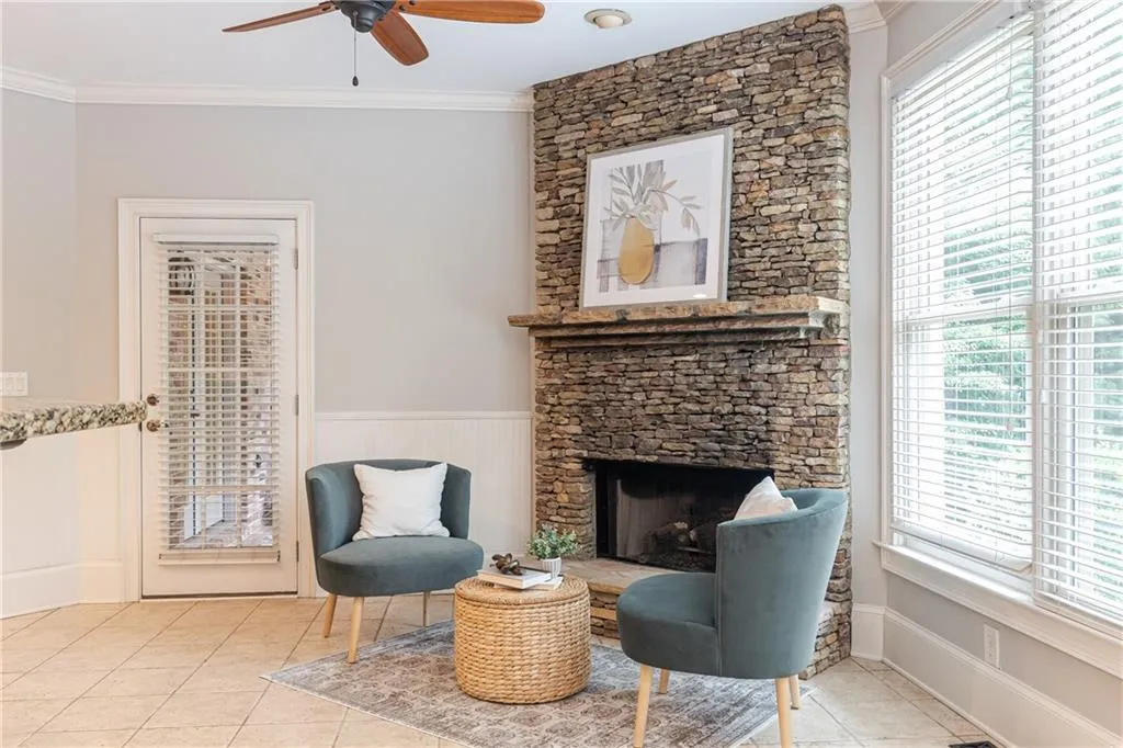 4959 Northland Drive, Sandy Springs, Georgia 30342, 6 Bedrooms Bedrooms, ,6 BathroomsBathrooms,Residential,Sold,4959 Northland Drive,7096293
