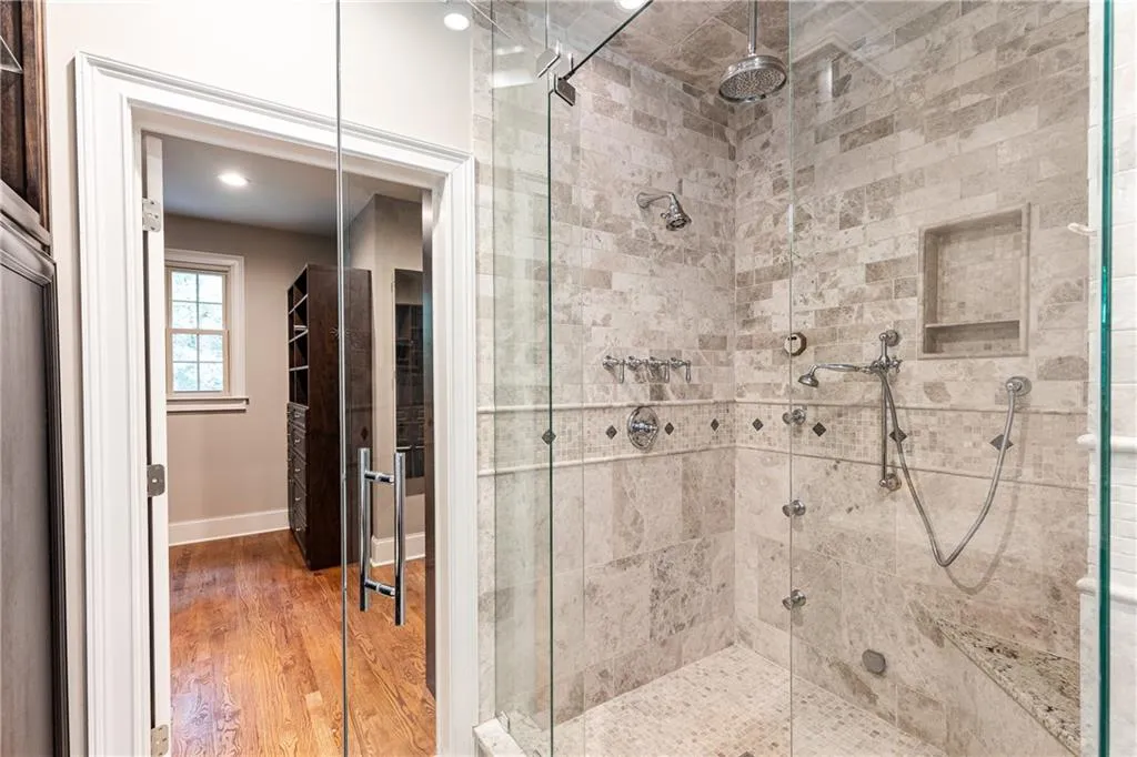 4959 Northland Drive, Sandy Springs, Georgia 30342, 6 Bedrooms Bedrooms, ,6 BathroomsBathrooms,Residential,Sold,4959 Northland Drive,7096293