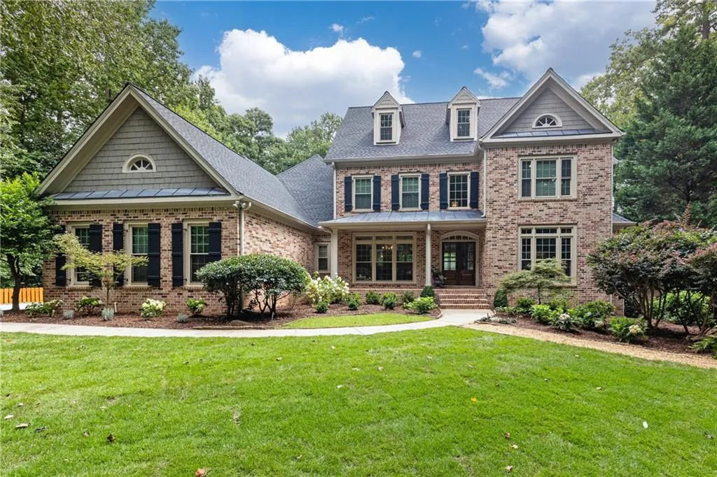 4959 Northland Drive, Sandy Springs, Georgia 30342, 6 Bedrooms Bedrooms, ,6 BathroomsBathrooms,Residential,Sold,4959 Northland Drive,7096293