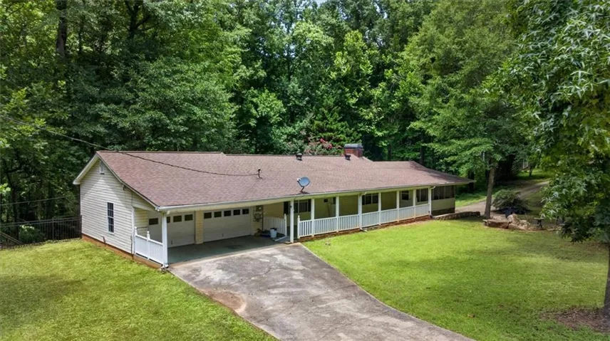 62 Chestnut Path, Dallas, Georgia 30132