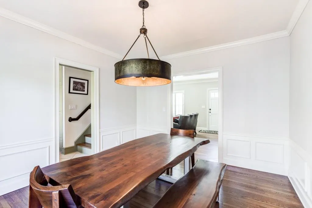 694 Greenview Avenue Ne, Atlanta, Georgia 30305, 3 Bedrooms Bedrooms, ,2 BathroomsBathrooms,Residential,Sold,694 Greenview Avenue Ne,5961383