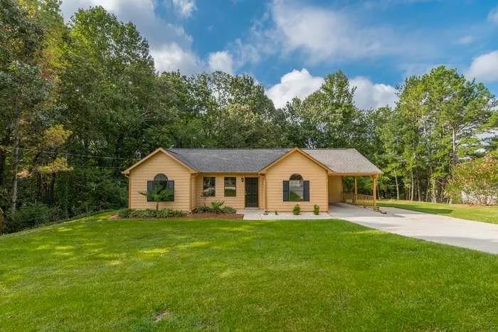 4174 Warren Road, Flowery Branch, Georgia 30542