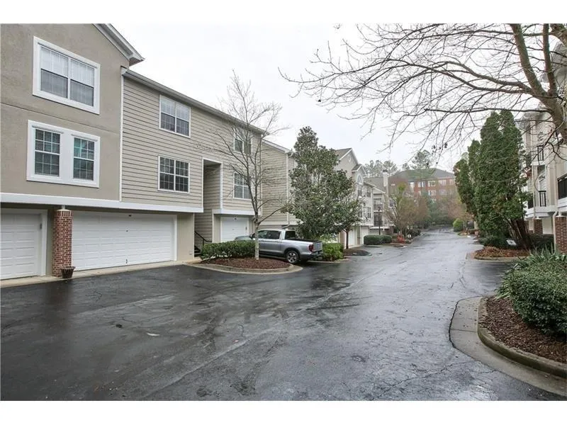 4248 River Green Drive Nw Unit 303, Atlanta, Georgia 30327, 2 Bedrooms Bedrooms, ,2 BathroomsBathrooms,Residential,Sold,4248 River Green Drive Nw Unit 303,5947148