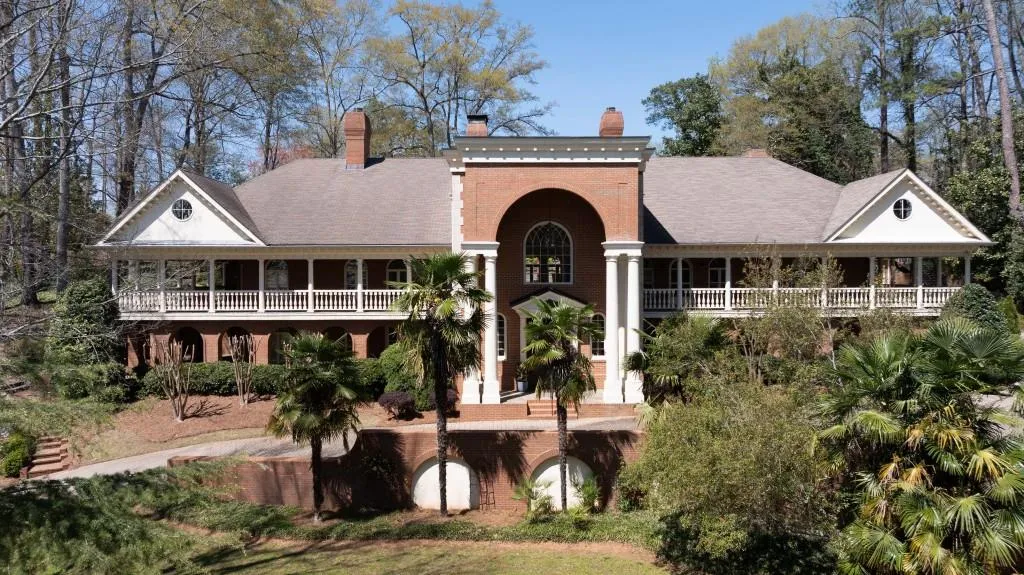 631 Fairfield Road Nw, Atlanta, Georgia 30327, 7 Bedrooms Bedrooms, ,9 BathroomsBathrooms,Residential,For Sale,631 Fairfield Road Nw,7549068