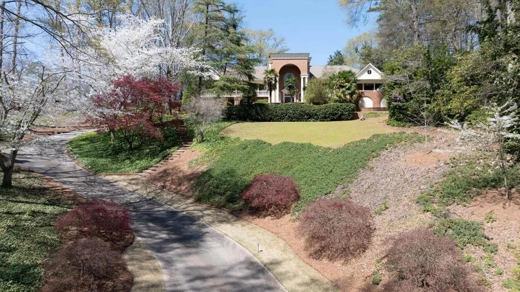 631 Fairfield Road Nw, Atlanta, Georgia 30327, 7 Bedrooms Bedrooms, ,9 BathroomsBathrooms,Residential,For Sale,631 Fairfield Road Nw,7549068