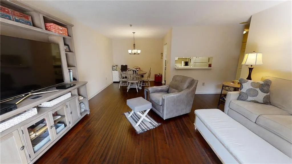 300 Johnson Ferry Road Ne Unit A401, Sandy Springs, Georgia 30328, 1 Bedroom Bedrooms, ,1 BathroomBathrooms,Residential,Sold,300 Johnson Ferry Road Ne Unit A401,6797513
