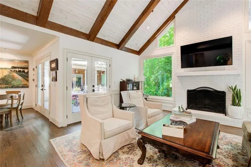 45 Cameron Glen Drive, Sandy Springs, Georgia 30328, 5 Bedrooms Bedrooms, ,5 BathroomsBathrooms,Residential,Sold,45 Cameron Glen Drive,7221475