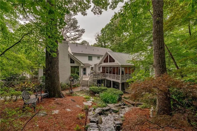 45 Cameron Glen Drive, Sandy Springs, Georgia 30328, 5 Bedrooms Bedrooms, ,5 BathroomsBathrooms,Residential,Sold,45 Cameron Glen Drive,7221475