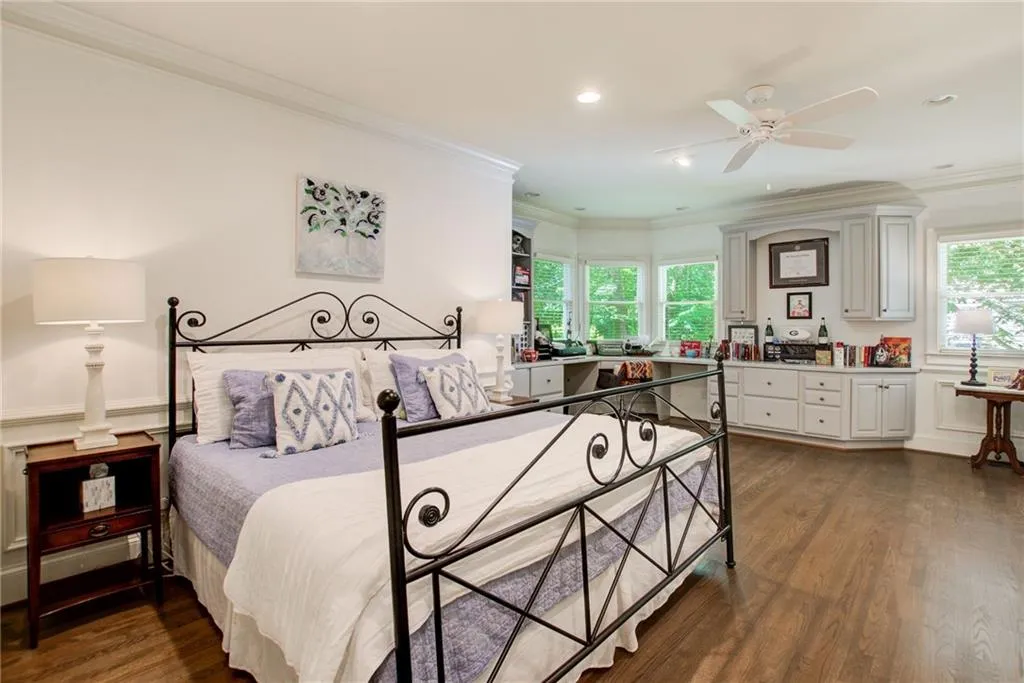 45 Cameron Glen Drive, Sandy Springs, Georgia 30328, 5 Bedrooms Bedrooms, ,5 BathroomsBathrooms,Residential,Sold,45 Cameron Glen Drive,7221475