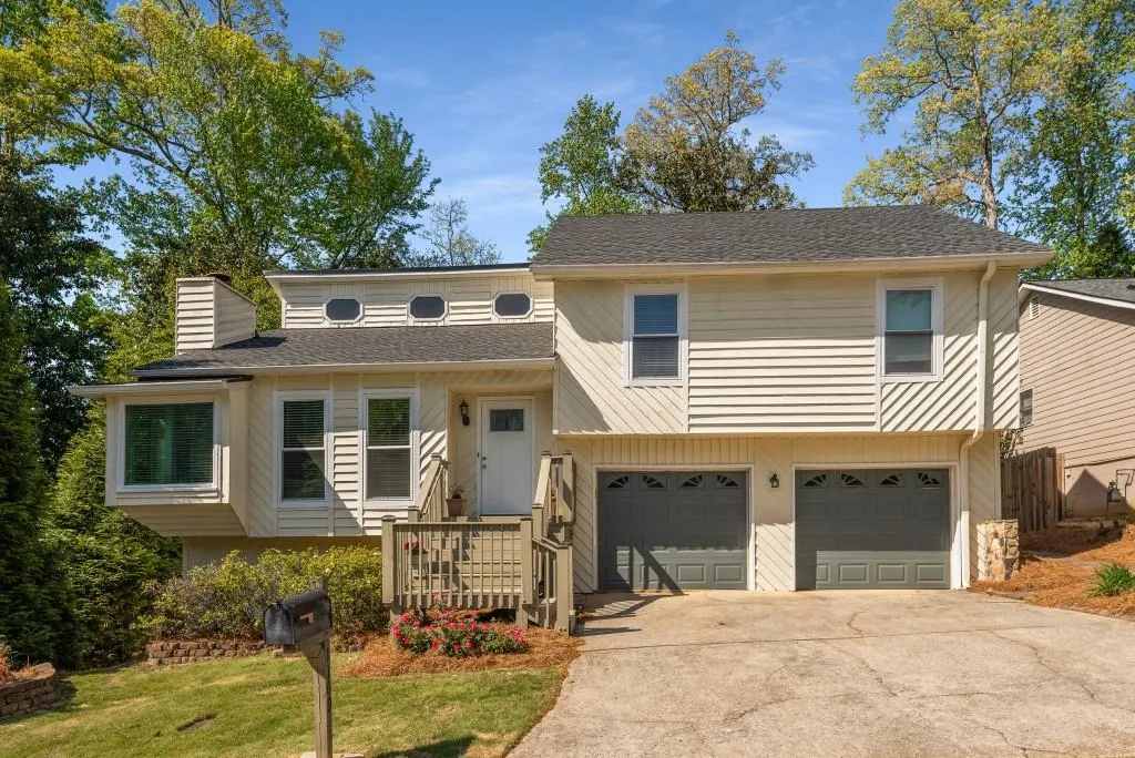 1109 Capital Club Circle, Brookhaven, Georgia 30319, 4 Bedrooms Bedrooms, ,2 BathroomsBathrooms,Residential,For Sale,1109 Capital Club Circle,7644459