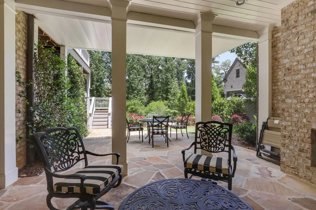 4667 Dudley Lane, Atlanta, Georgia 30327, 7 Bedrooms Bedrooms, ,7 BathroomsBathrooms,Residential,Sold,4667 Dudley Lane,6725970